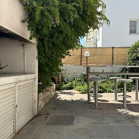 Apartament White House With Garden And Bbq In Strovolos *