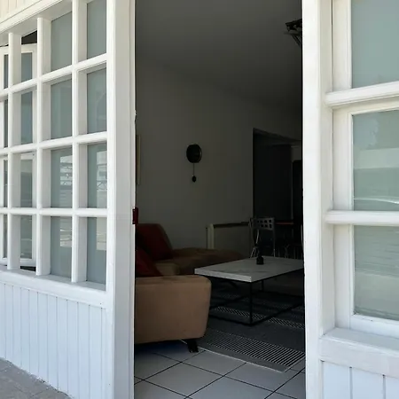 Apartament White House With Garden And Bbq In Strovolos *