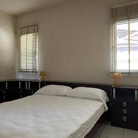 Apartament White House With Garden And Bbq In Strovolos Nikozja