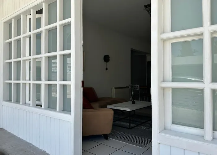 アパート White House With Garden And Bbq In Strovolos *